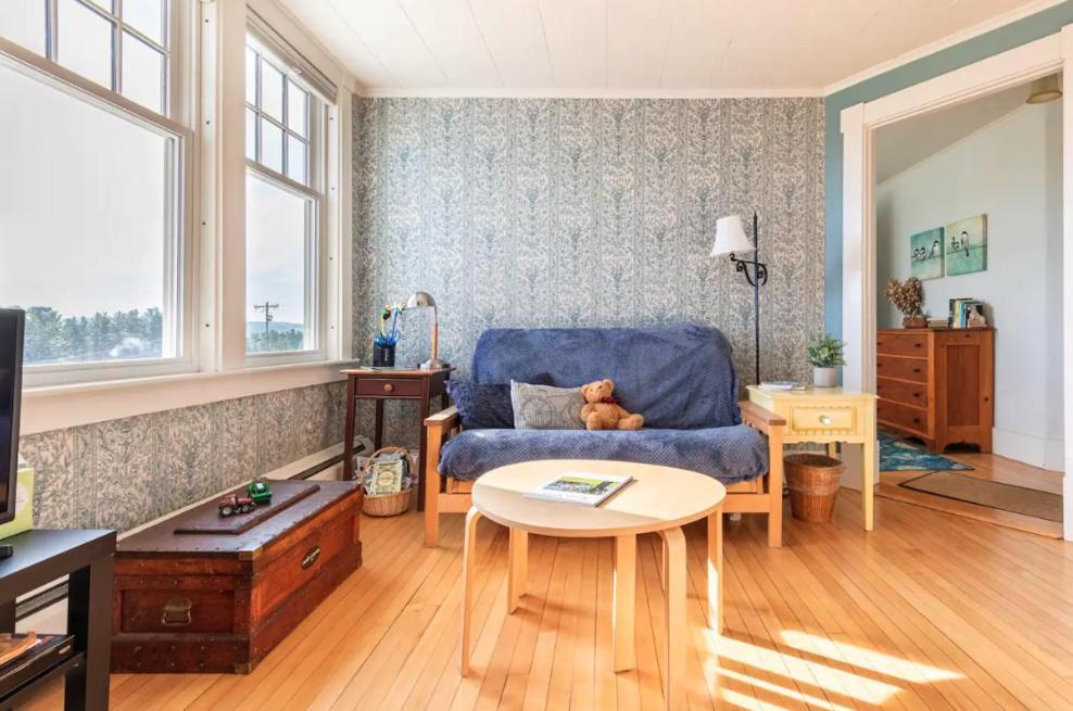Country Farmhouse Apartment East Montpelier Exterior photo