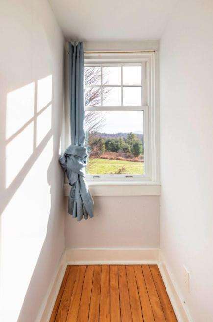 Country Farmhouse Apartment East Montpelier Exterior photo