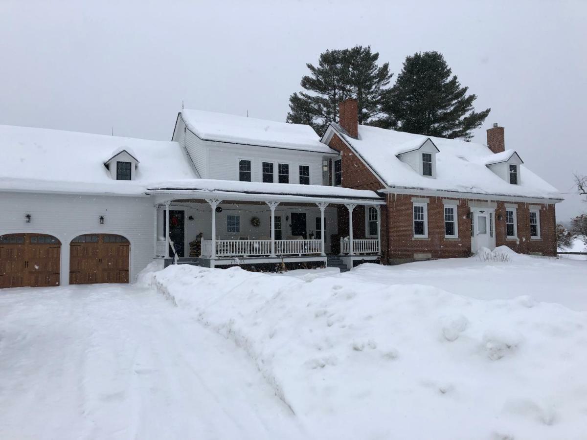 Country Farmhouse Apartment East Montpelier Exterior photo